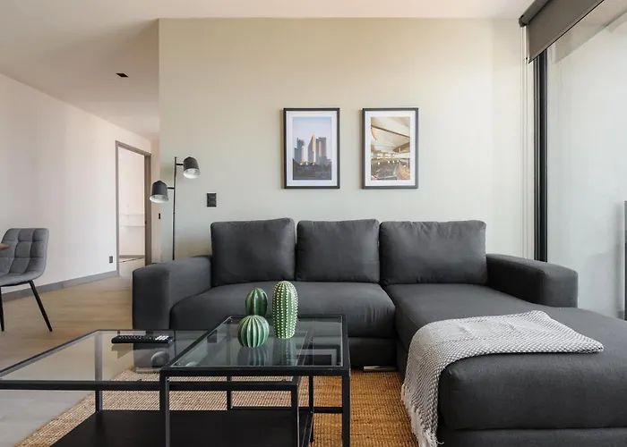 Modern Living In Be Grand Del Valle Apartamento